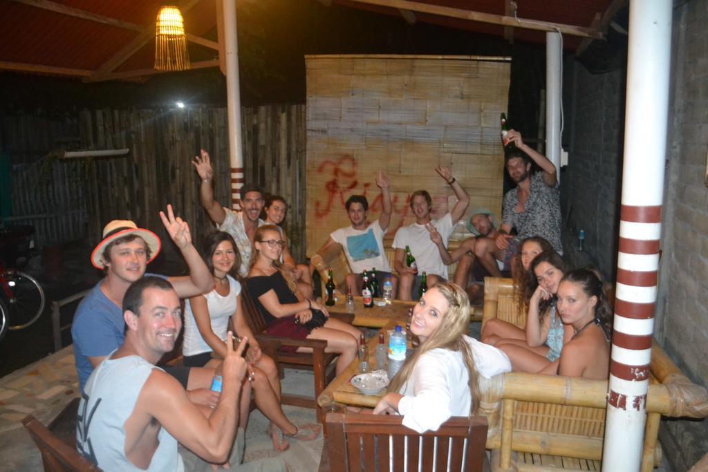Hotel Kiayazo Gili Trawangan Esterno foto