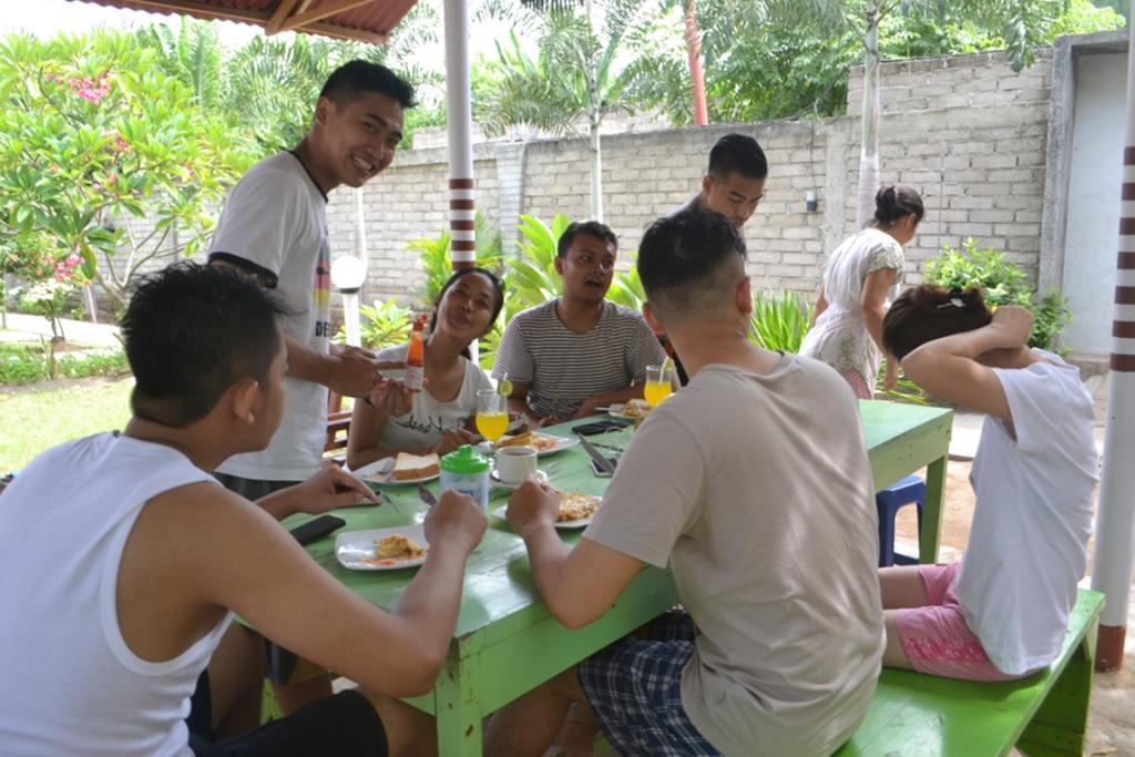 Hotel Kiayazo Gili Trawangan Esterno foto